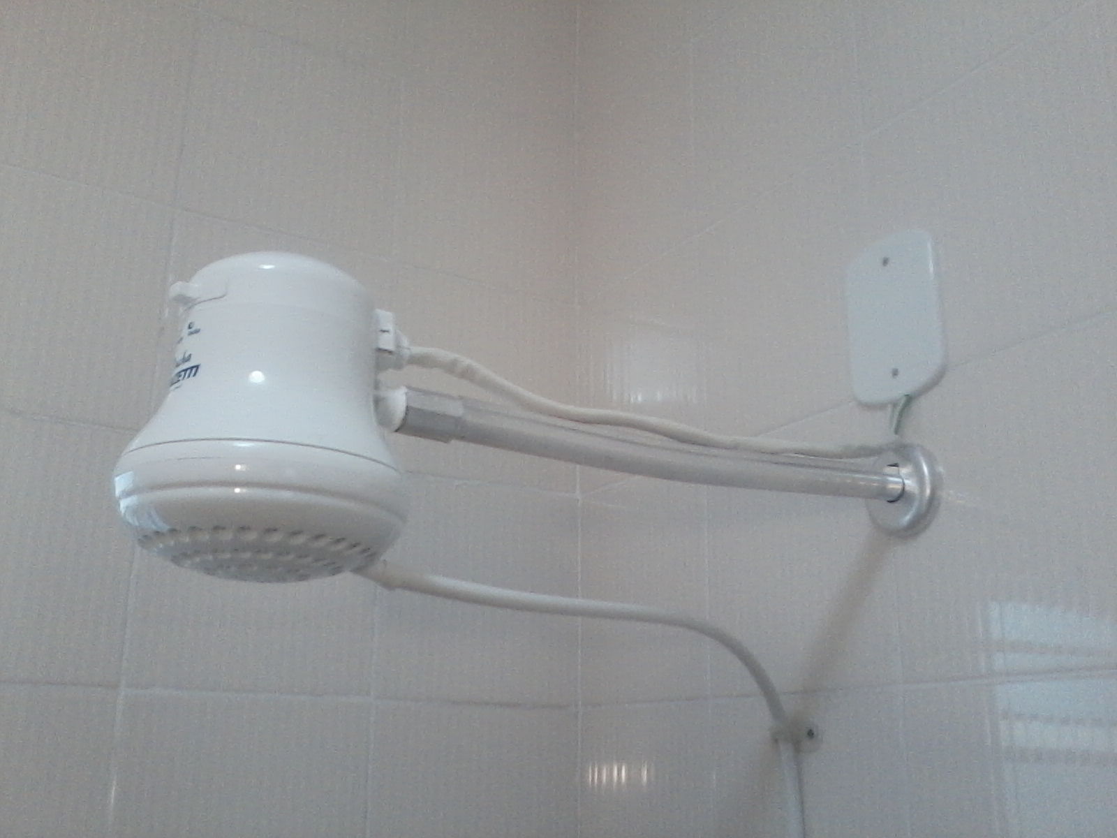 Chuveiro Elétrico em Piracicaba: Instalação, Manutenção e Segurança com Eletricista chuveiro eletrico 1