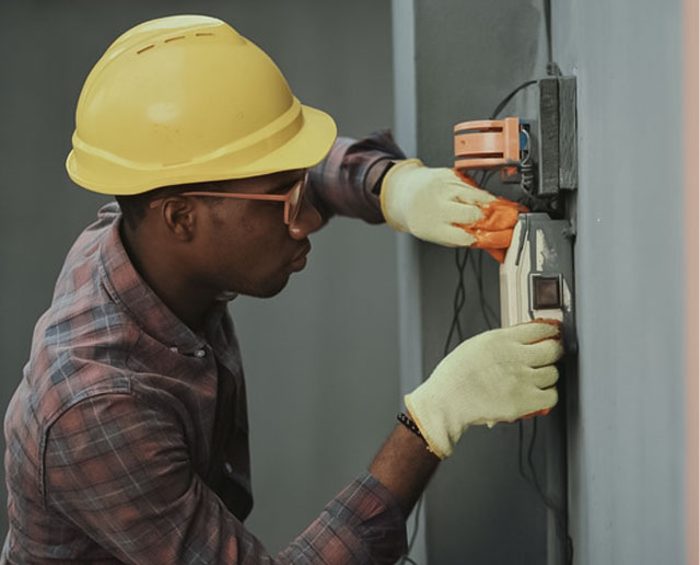 Chuveiro Elétrico em Piracicaba: Instalação, Manutenção e Segurança com Eletricista carlos silva